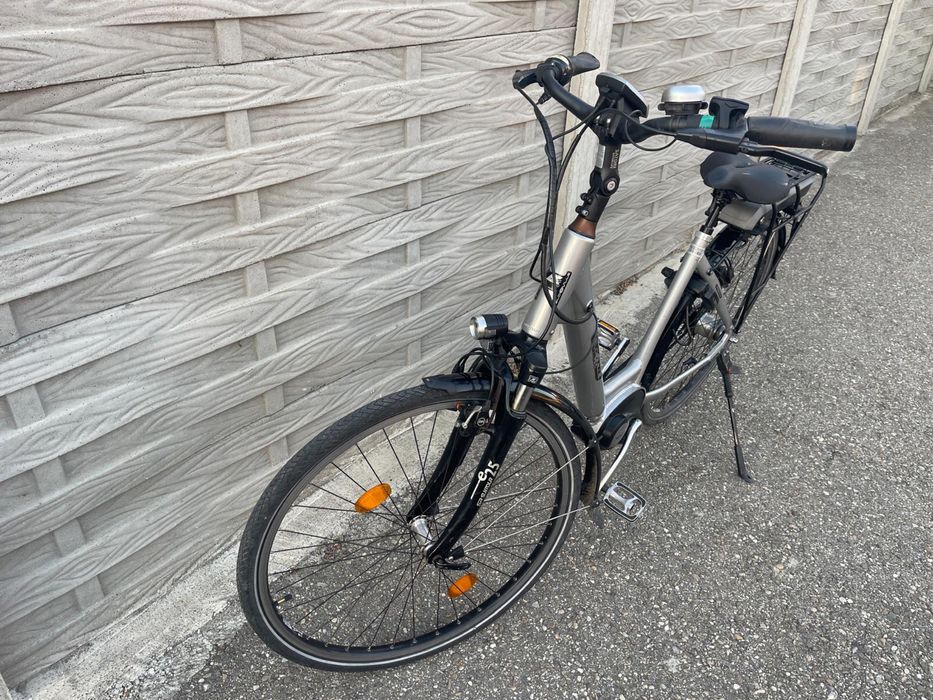 Vand bicicleta Bosch Active Line