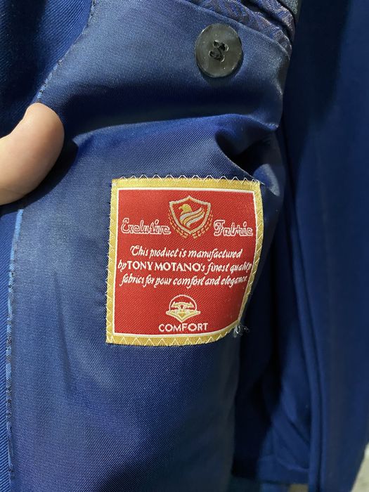 Костюм мужской новый