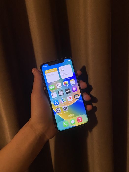 Продам IPhone XS 256gb в идеале
