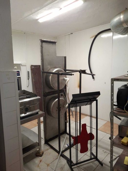 Дава се под наем Магазин в Бургас, Център - 63 кв.м за 1346.4 € - Снимка #11