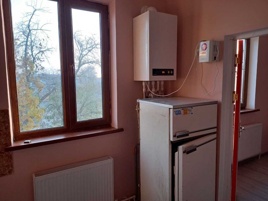 2 хонали квартира Сотилади