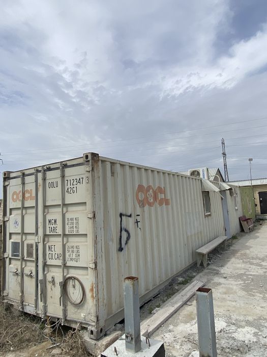 Контейнер морской