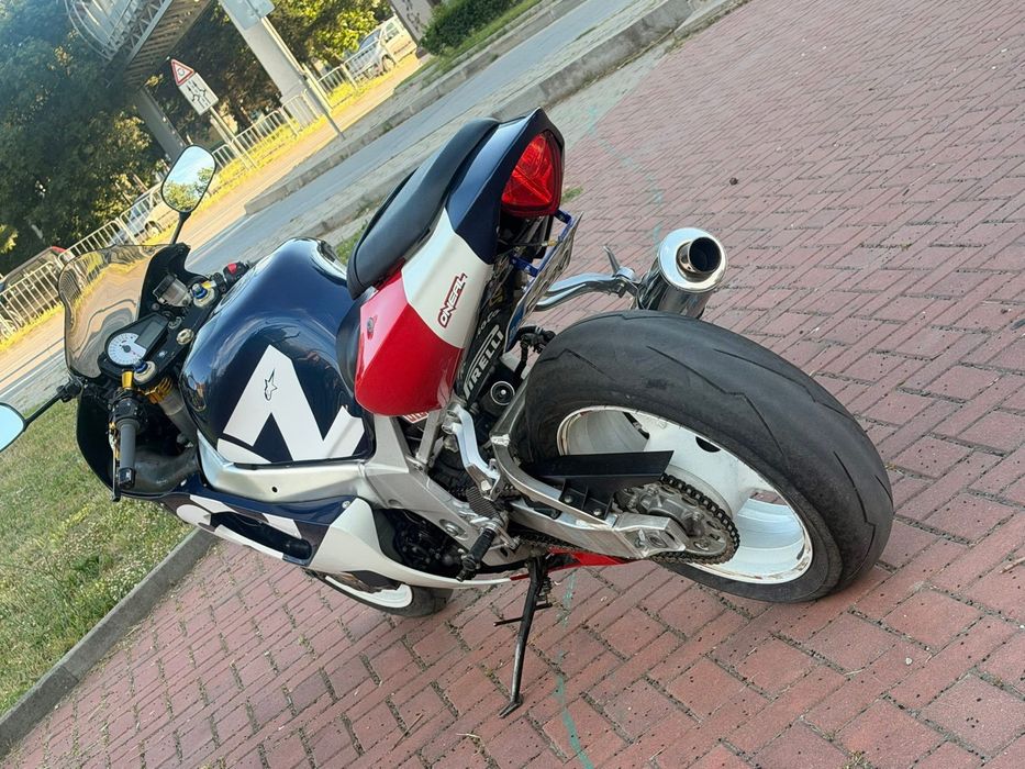 Suziki GSXR k2 750