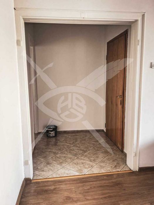Дава се под наем Тристаен апартамент в София, Център - 100 кв.м за 997.05 € - Снимка #11