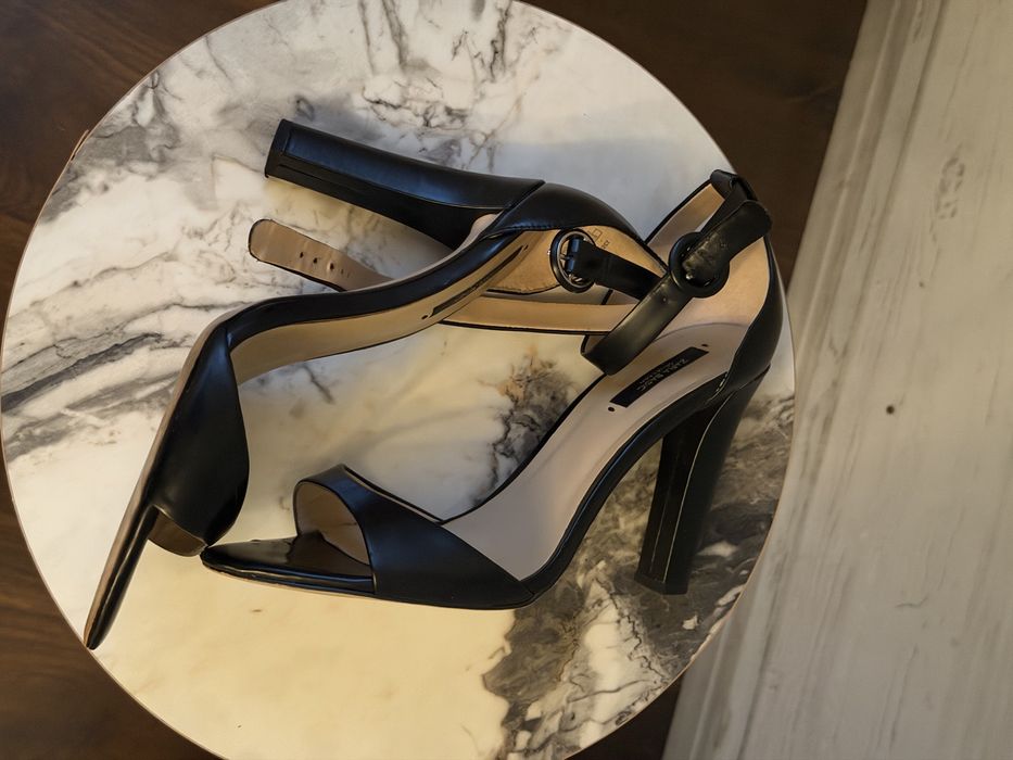 Туфли zara 37 размер