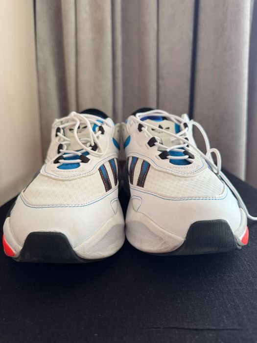 Маратонки Adidas