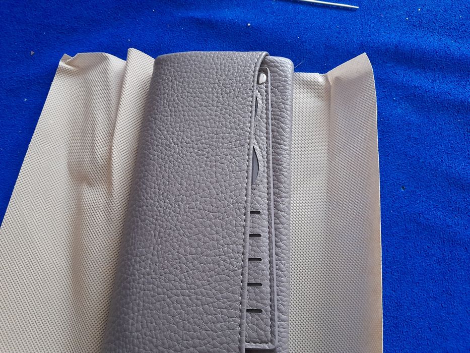 Продаю женский кошедёк-клатч мягкий