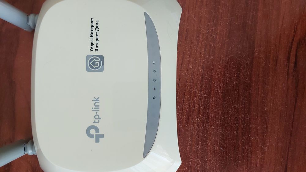 Продам роутер бу