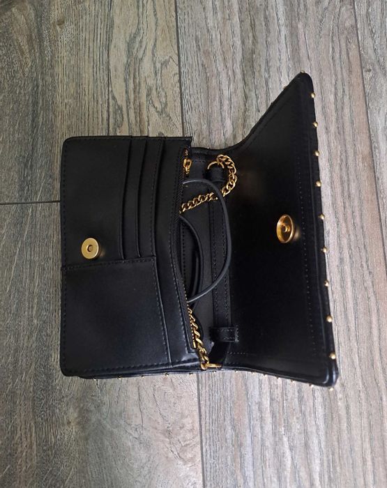 Малка елегантна чантичка Ted Baker