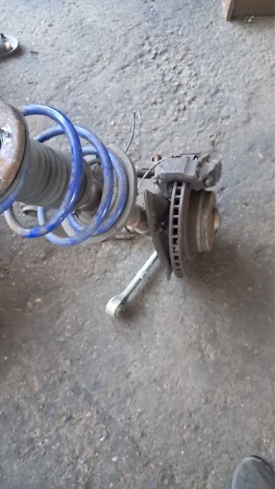 Стойка bmw e38 комплект