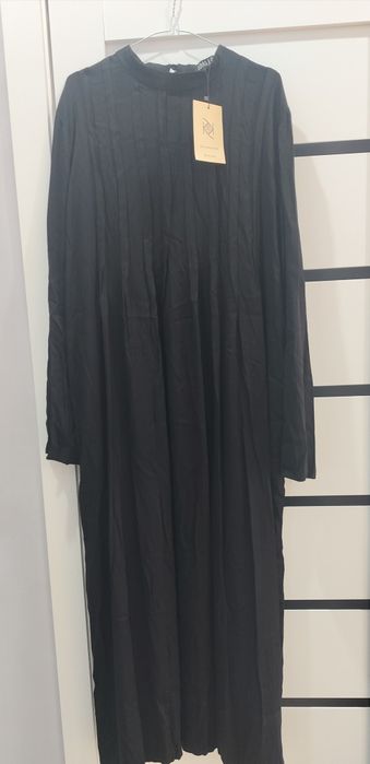 Платье длинное черного цвета