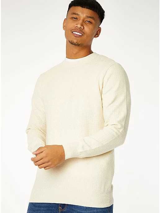 Pulovere S , M , L , XL, 2XL
