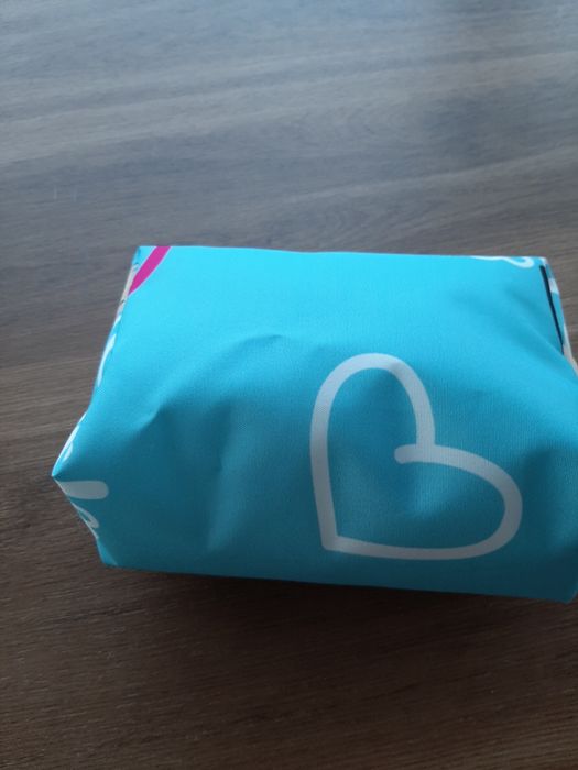 Текстилен несесер