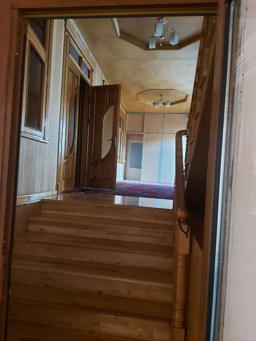 Hovli uy sotiladi SROCHNO!!! 7 xona, 3.75sotox