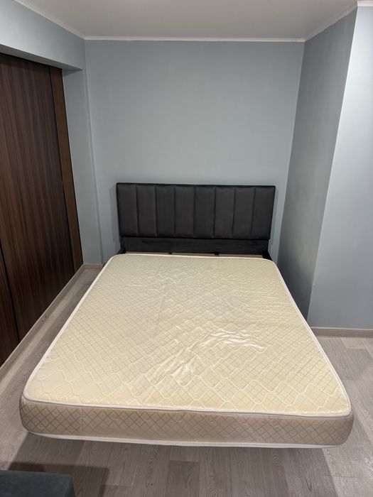 Матрац / Матрас для кровати 160 х 200 Студгородок