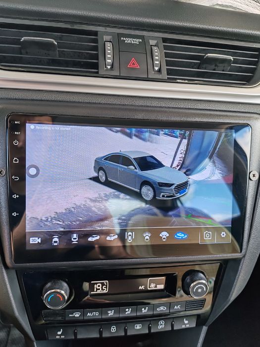 Skoda Rapid / Primul proprietar/ camere 360°