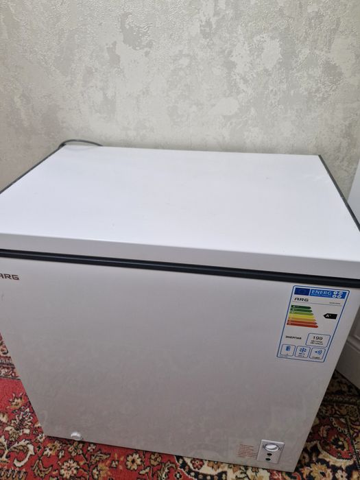 Морозильник в идеальном состояние