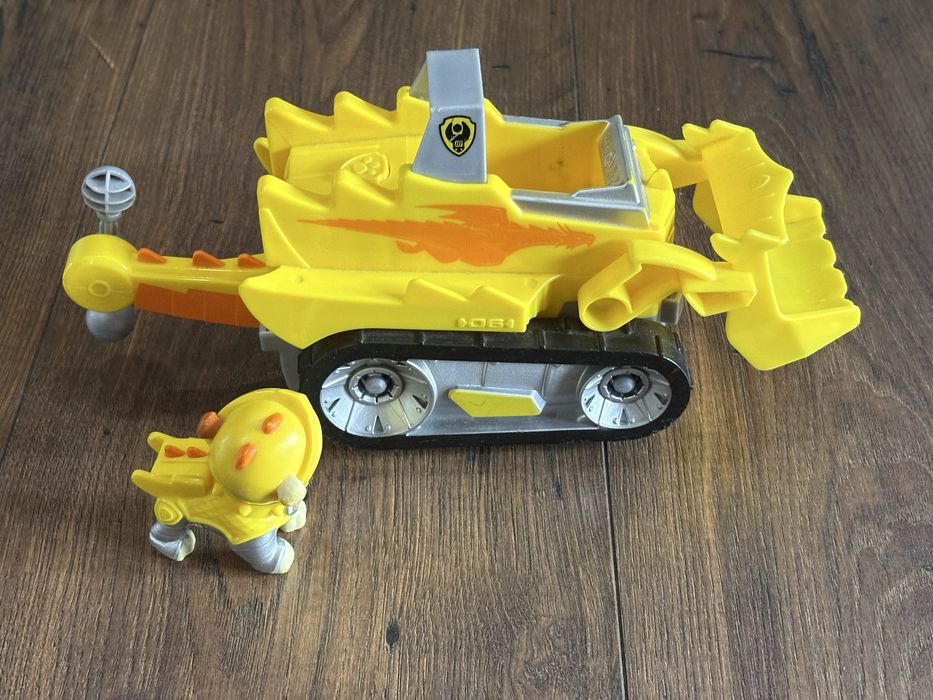 Игрален комплект Paw Patrol - Rescue Knights, Рабъл превозно средство