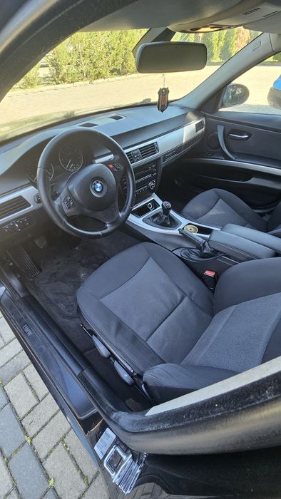 BMW 318d- 2.0 diesel