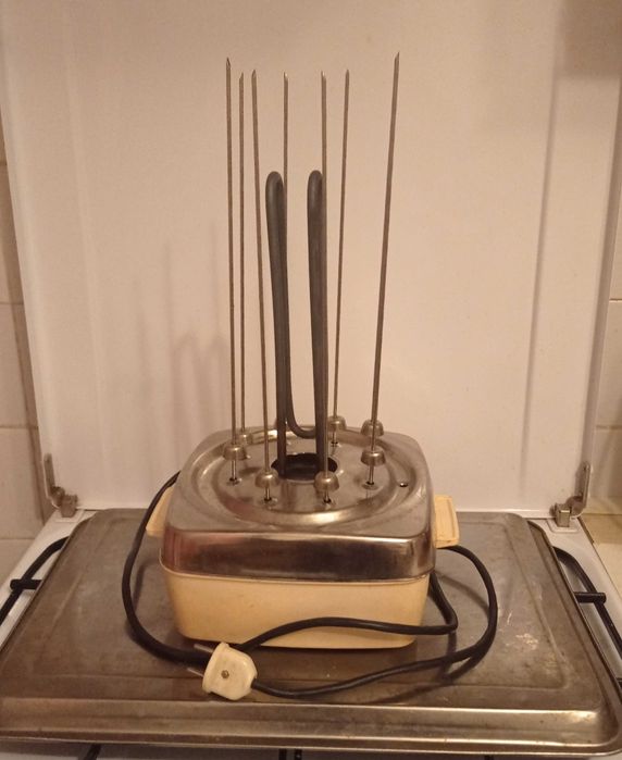 Электрошашлычница