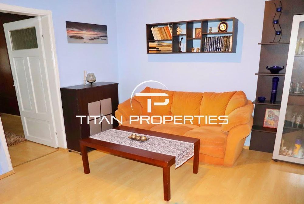 Дава се под наем Четиристаен апартамент в Варна, Гръцка махала - 120 кв.м за 500 € - Снимка #3