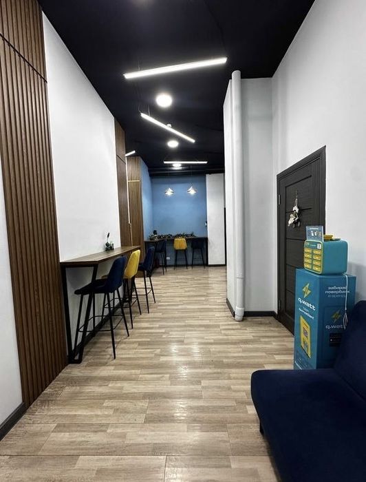 Мирабад | Космонавты - Сдается в аренду помещение вдоль дороги 312м2