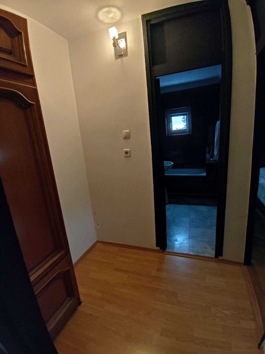 Vand apartament 2 camere luminat si spatios  pe Str. Ranetti Timisoara