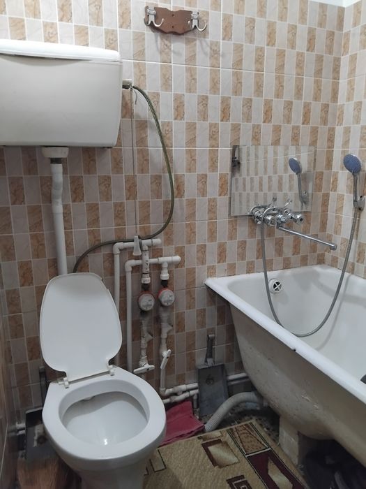 1-xonali uy (бывщая общежития)