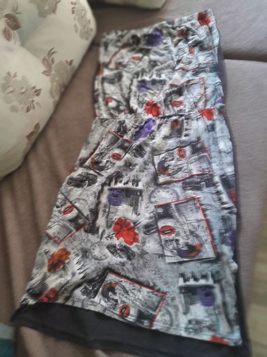 Продавам рокля тип бюстие