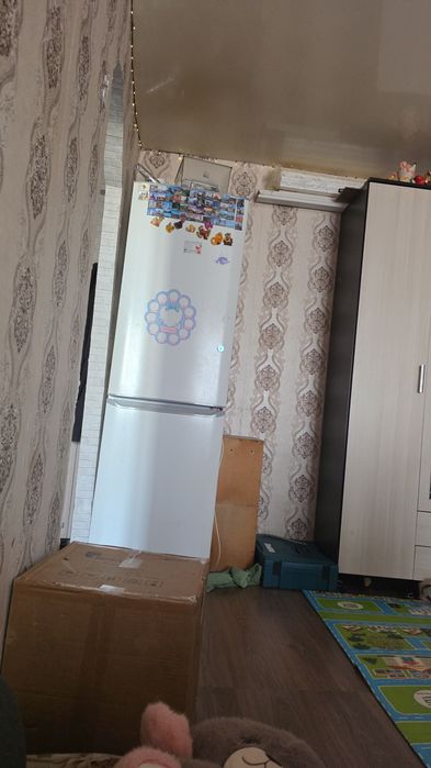 Продам холодильник