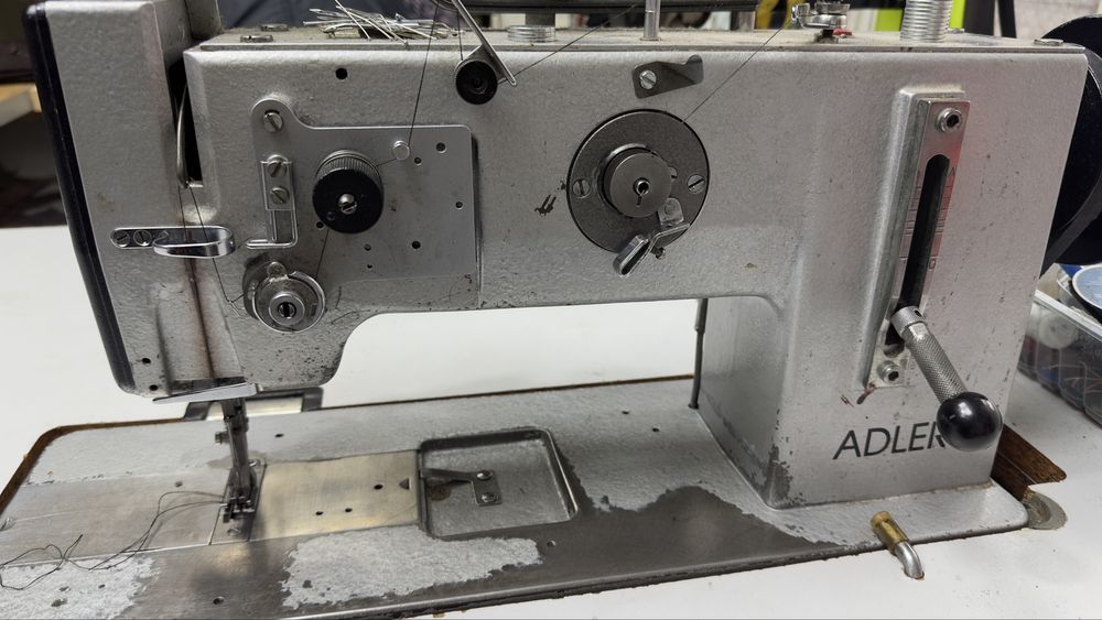 Индустриална шевна машина Dürkopp Adler 267-373
