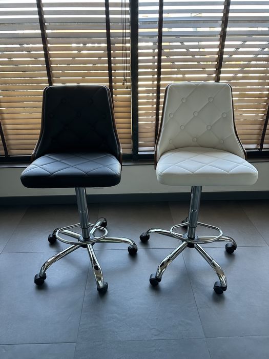 Бар стол на колелца Boston с 24 м гаранция и доставка до офис