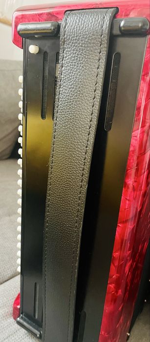 Acordeon Hohner Bravo iii, 120 basi !