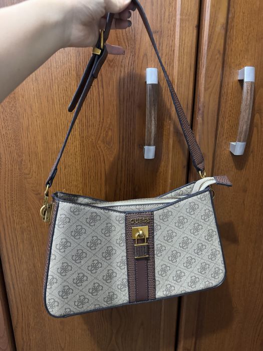 Guess сумка для девушек