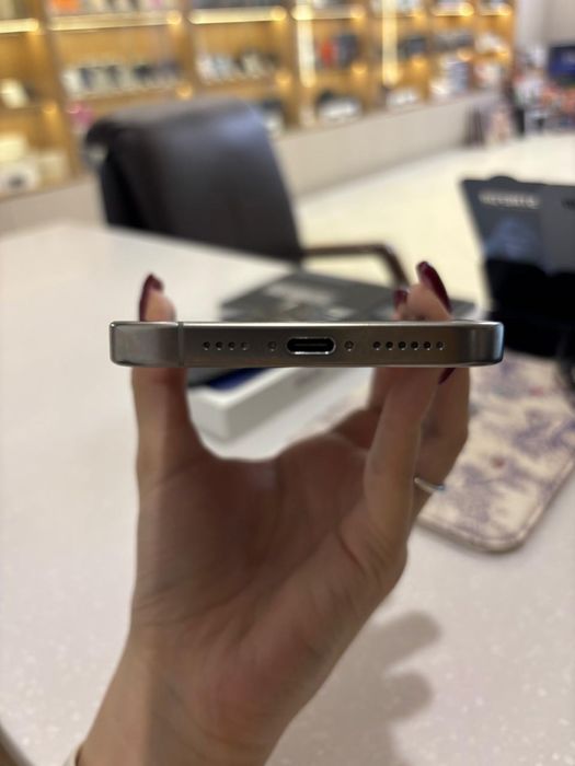 iPhone 16 pro max 512 gb