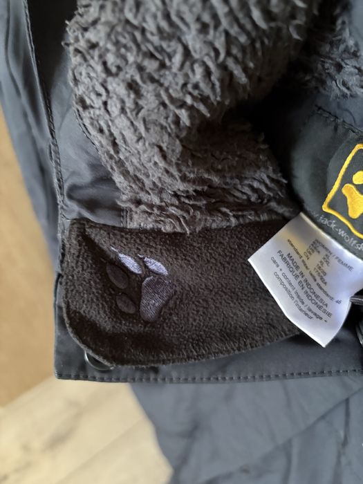 Яке Jack Wolfskin