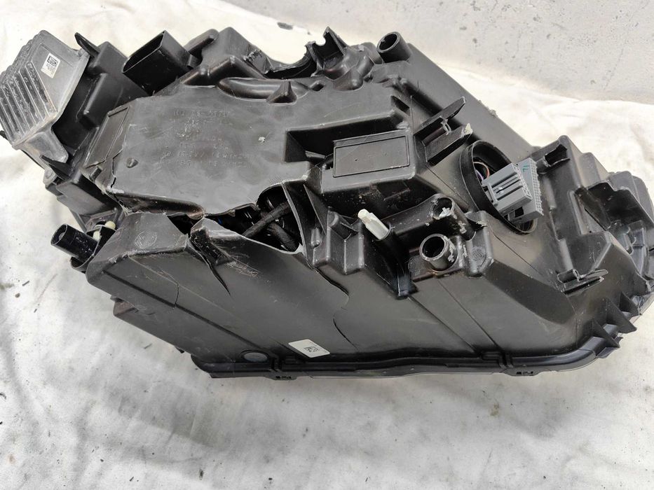 Оригинален фар Волво XC40  Volvo XC40 Full Led