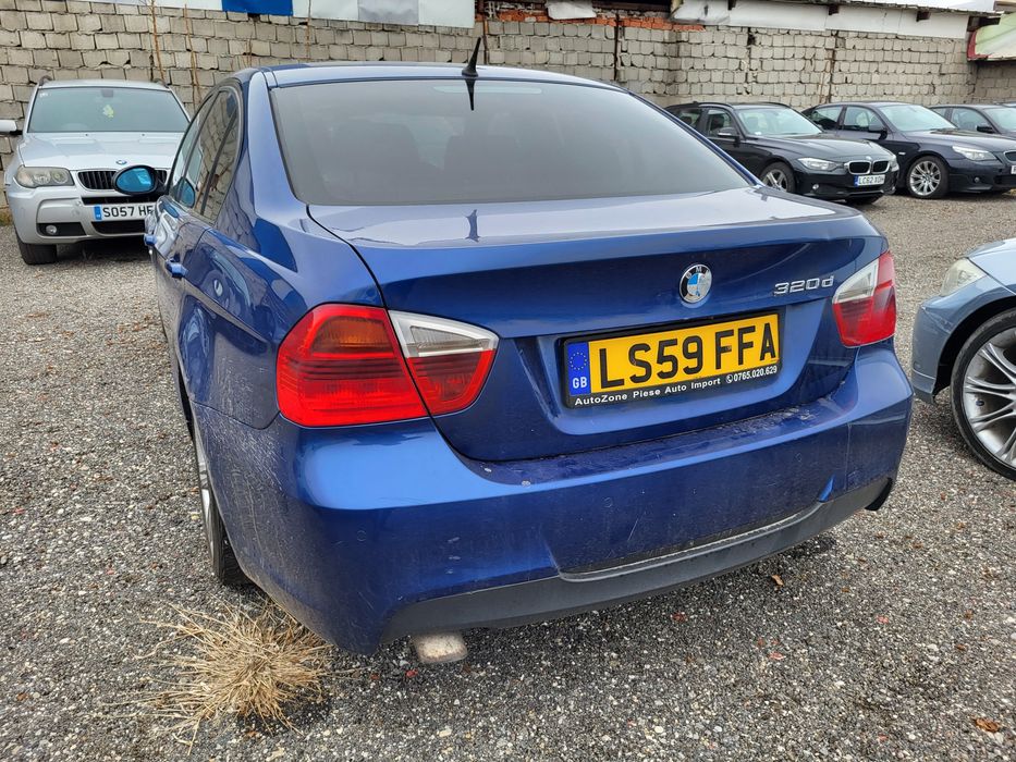 Aripa spate bmw e90
