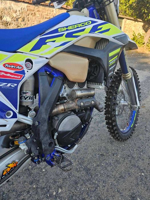 Продавам Sherco sef 300 factory 2019 година