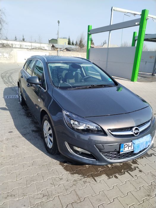 OPEL Astra Sport Tourer