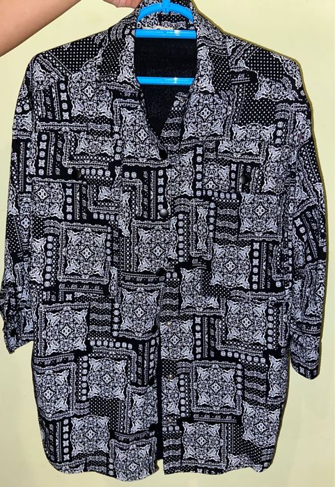 Продам одежды б/у и новые с этикеткой