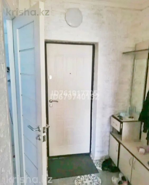 Продается 1 комнатная район Встречи