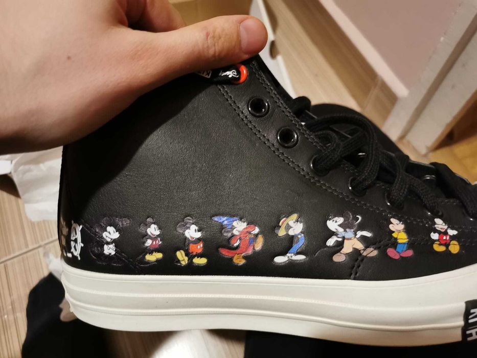 Editie limitata Converse x Kith x Disney Mickey Mouse