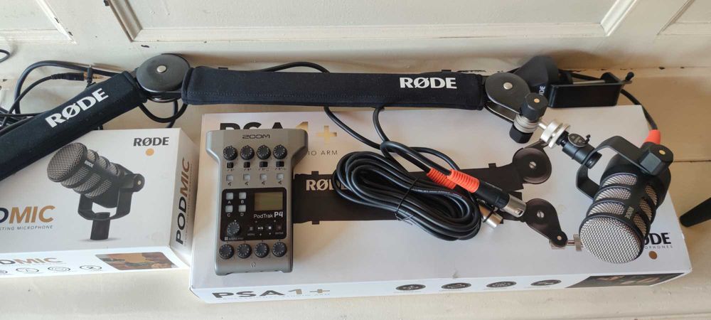 Професионален сет: Микрофон Rode PodMic + Рамо Rode PSA1+ (ЧИСТО НОВИ)