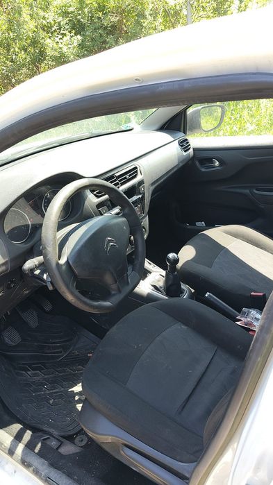 Dezmembrez Citroen C elysee