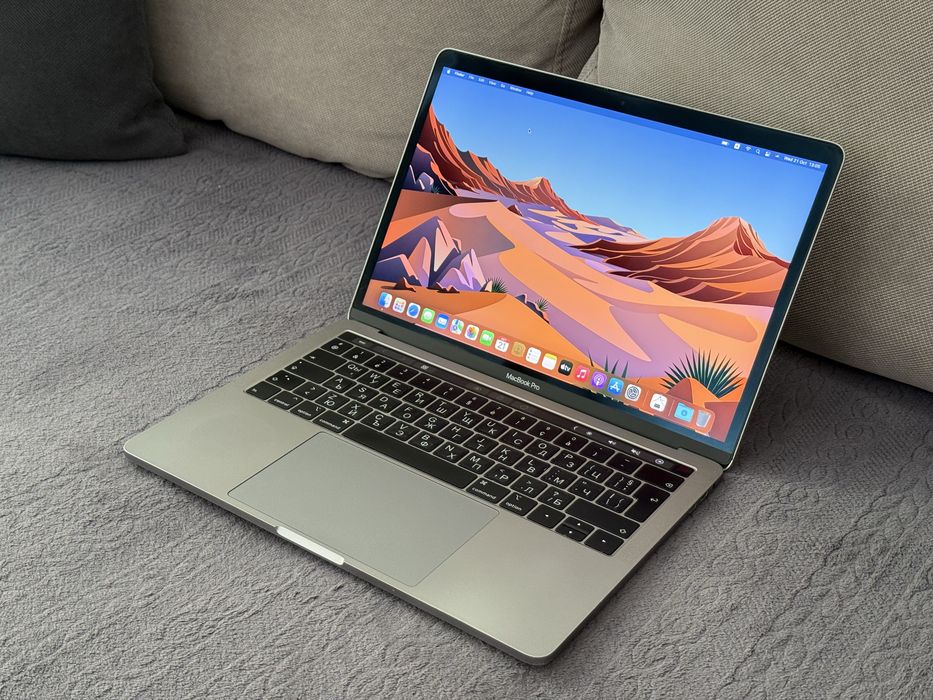 13.3’ Macbook Pro 13 2019 Intel Core i7  16GB Ram  512GB SSD