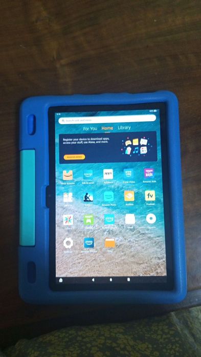 Продаются Amazon Fire HD 10 (новейшая модель) для детей от 3 до 7 лет