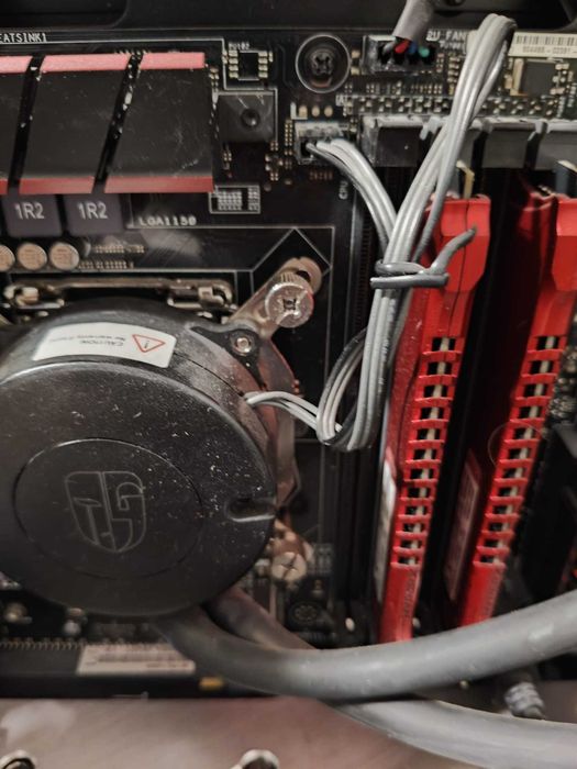 PC I7 4970k + AIO  | 16GB RAM | SSD 120GB | Z97-Pro Gamer