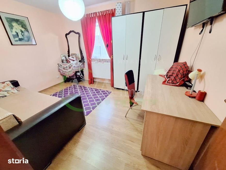 Casa moderna P+1 in Magura,  teren 421 mp, la 10-12 min de Bacau