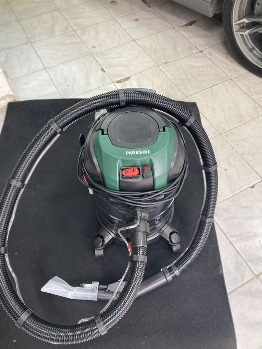 Перяща прахосмукачка 2в1 PARKSIDE.  1600W